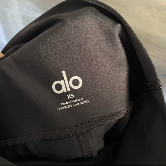 Alo Airlift Full Length Leggings - Picture 7 of 7